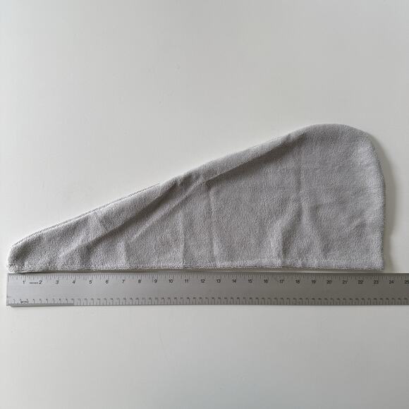 NIB Katelle Spa Hair Towel‎ Wrap Gray Microfiber Button Closure 23” x 9” - Picture 3 of 8